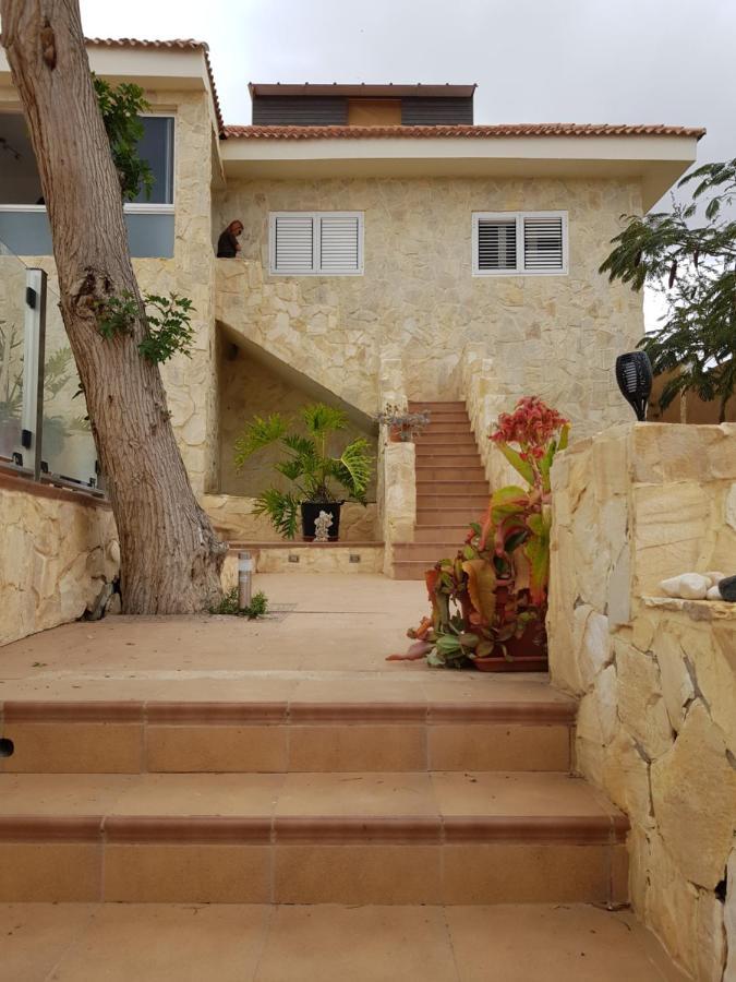 מספאלומס Montana Luna House With Rooms מראה חיצוני תמונה