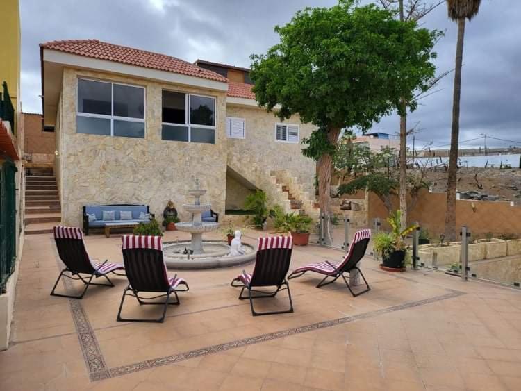 מספאלומס Montana Luna House With Rooms מראה חיצוני תמונה