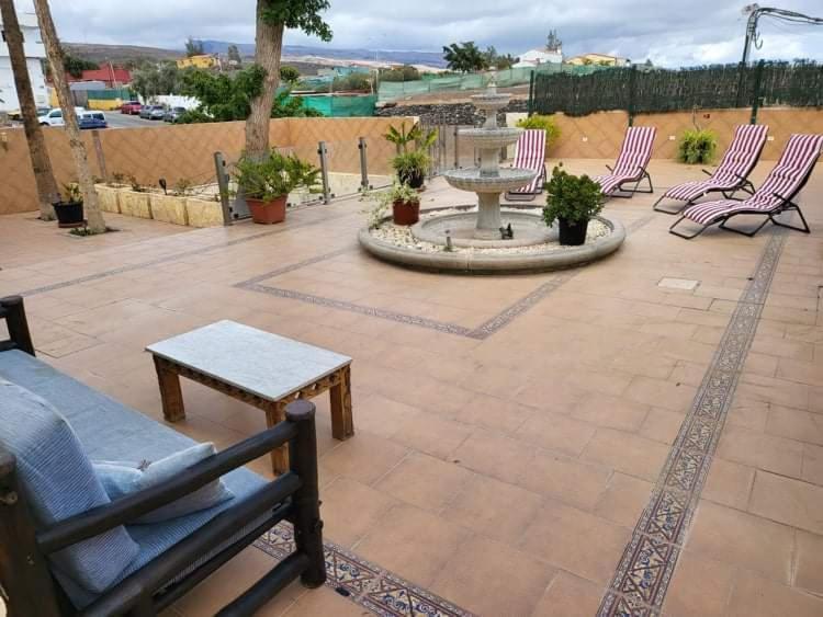 מספאלומס Montana Luna House With Rooms מראה חיצוני תמונה